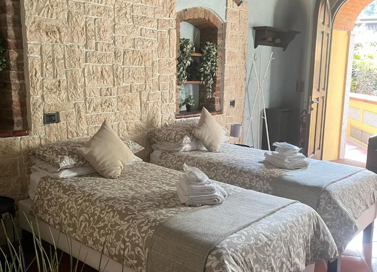 Monolocale Adelaide Abbadesse Guest House Milan 0*,  Italy